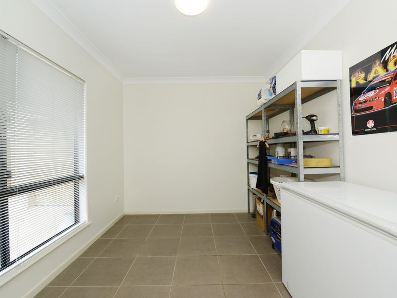 52 Iridescent Drive, Trinity Park QLD 4879