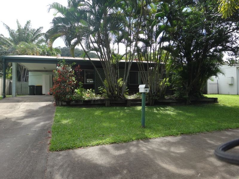 27 Ramsey Street, Kanimbla QLD 4870