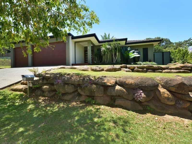 6 Bel-Air Drive, Whitfield QLD 4870