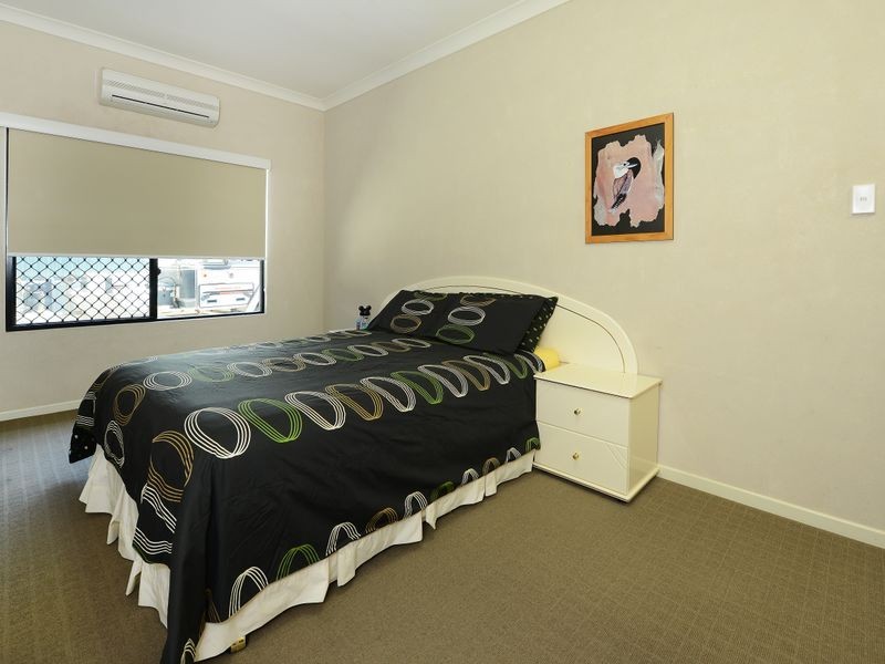 6 Bel-Air Drive, Whitfield QLD 4870