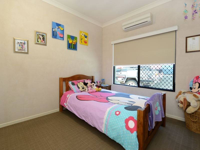 6 Bel-Air Drive, Whitfield QLD 4870