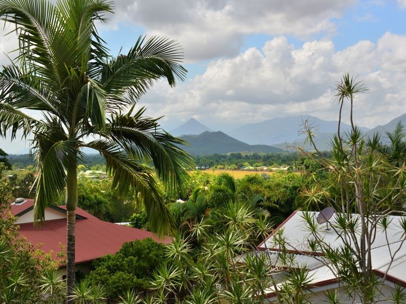 11 Fitzroy Street, Mount Sheridan QLD 4868