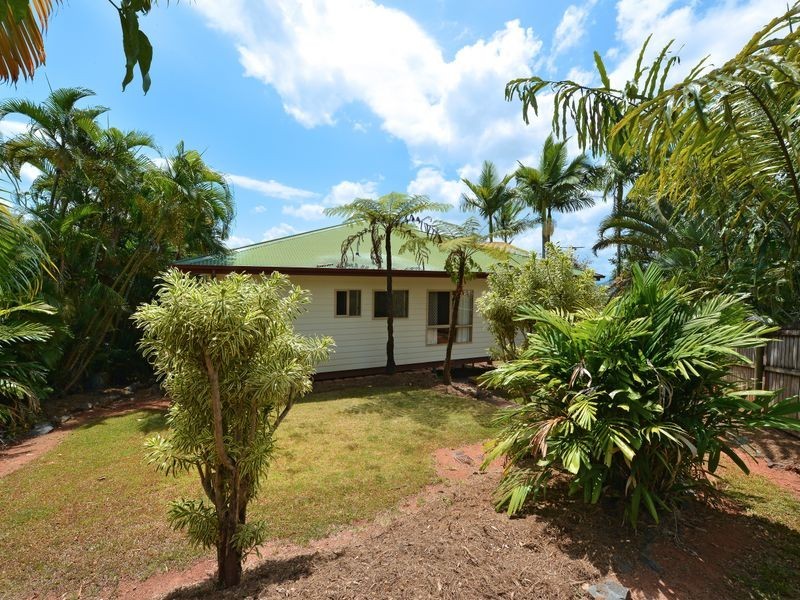 11 Fitzroy Street, Mount Sheridan QLD 4868