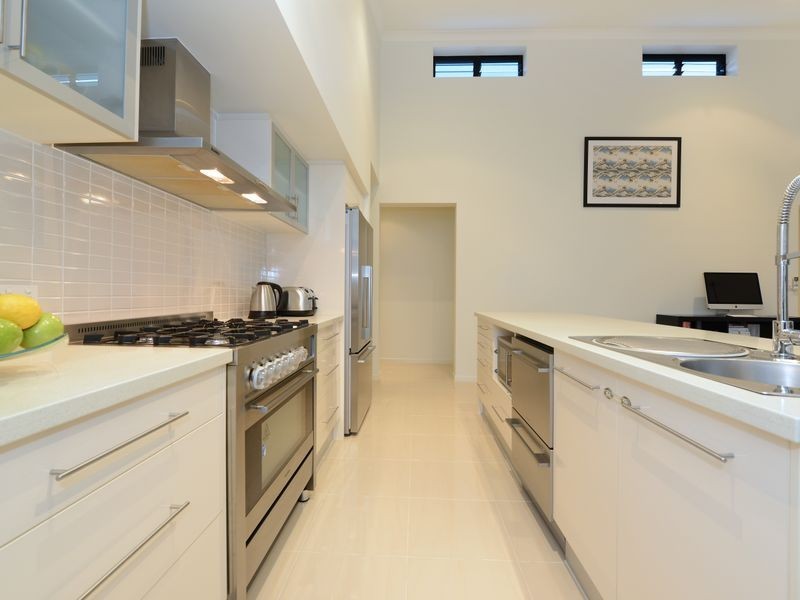 12 Greendale Close, Brinsmead QLD 4870