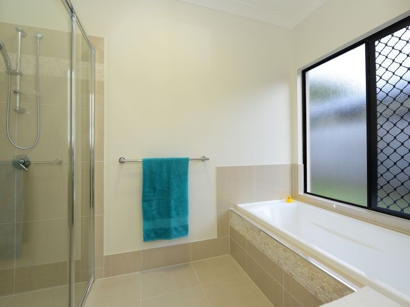 12 Greendale Close, Brinsmead QLD 4870