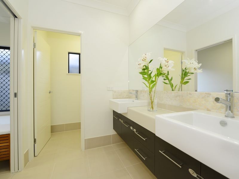 12 Greendale Close, Brinsmead QLD 4870
