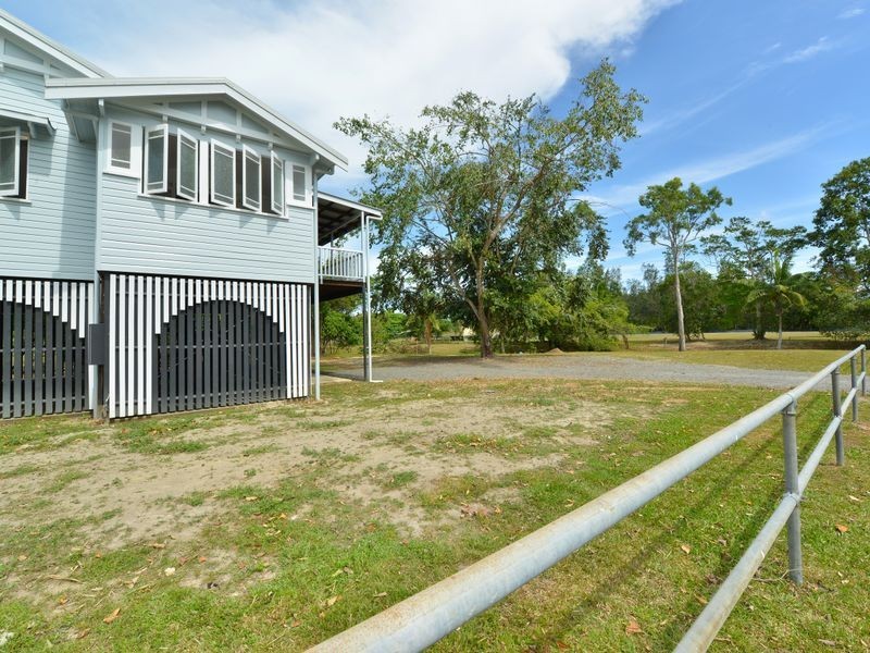 1 Pittsburg Street, White Rock QLD 4868