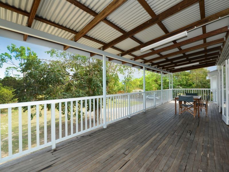 1 Pittsburg Street, White Rock QLD 4868