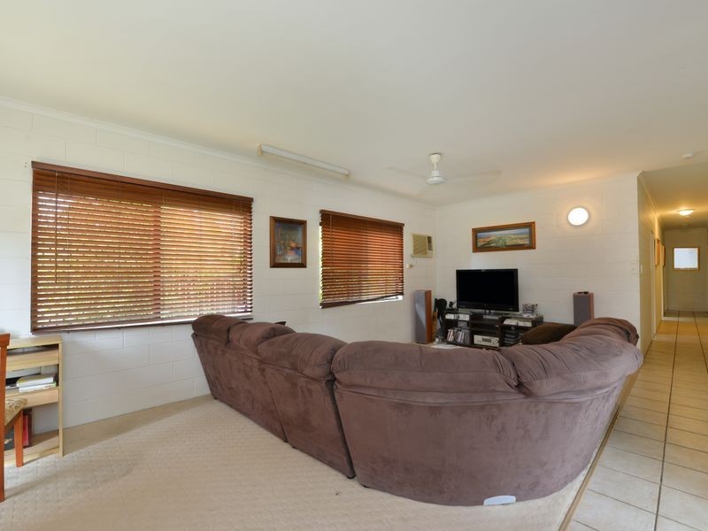 29 Slathiel Street, Brinsmead QLD 4870