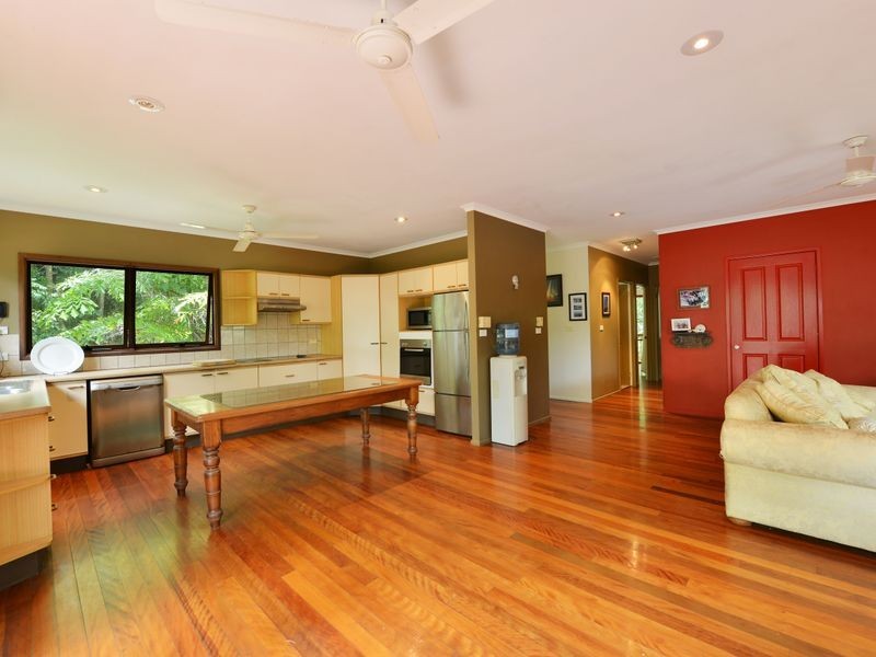 6 Jagera Close, Kamerunga QLD 4870