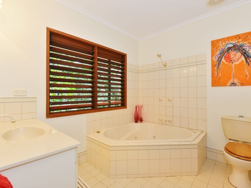 6 Jagera Close, Kamerunga QLD 4870