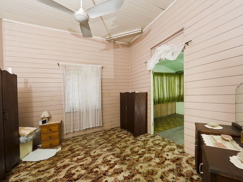 6 Palm Avenue, Parramatta Park QLD 4870