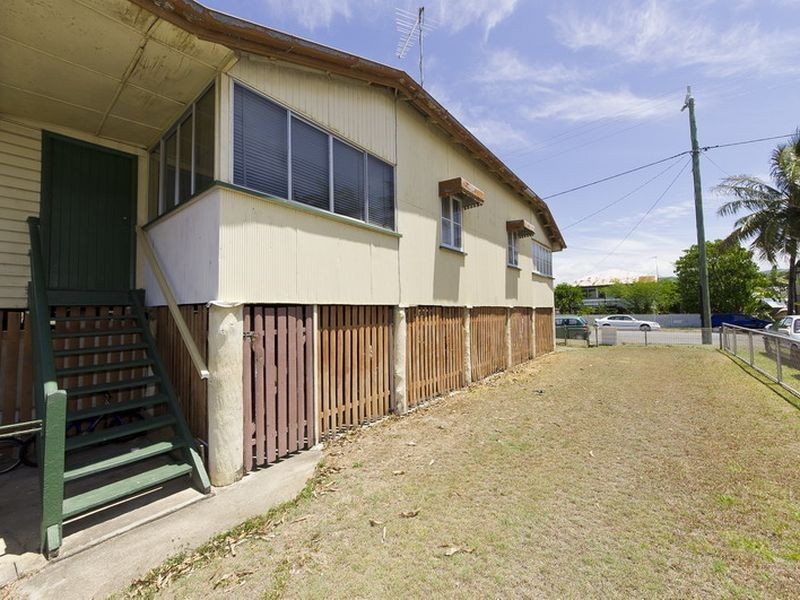 6 Palm Avenue, Parramatta Park QLD 4870