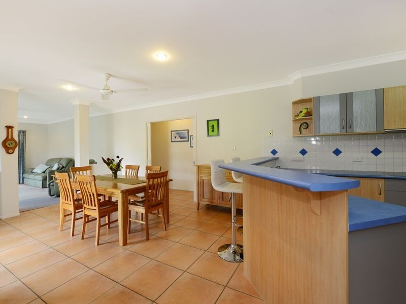 7 Taringa Street, Brinsmead QLD 4870
