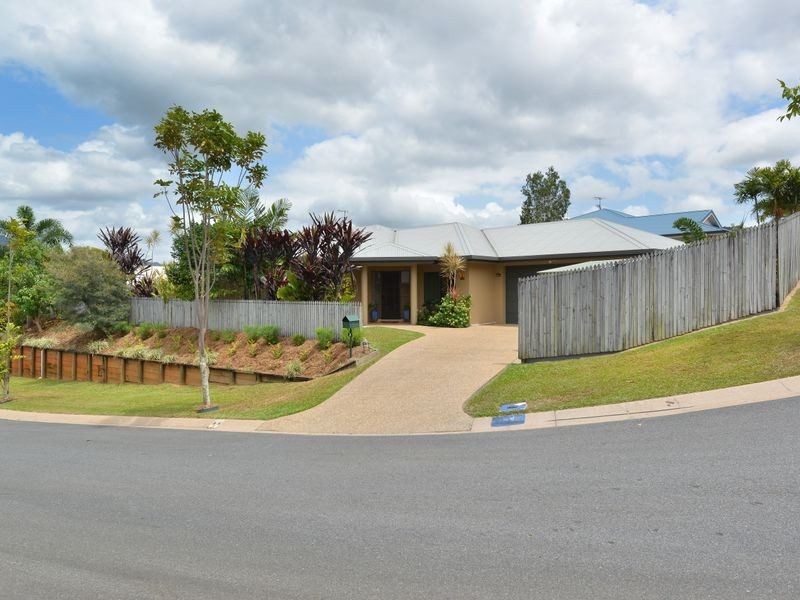 7 Taringa Street, Brinsmead QLD 4870