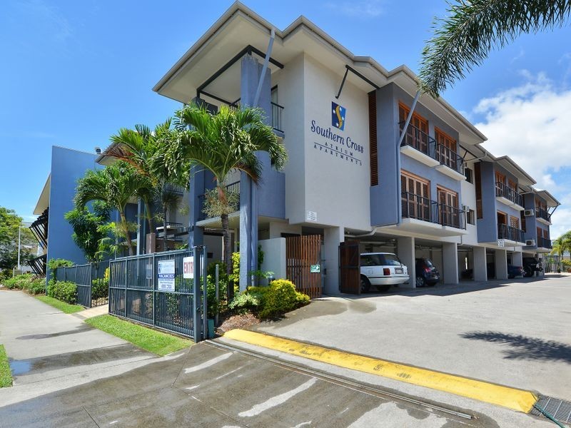 1105 & 1106/3 – 11 Water Street, Cairns QLD 4870