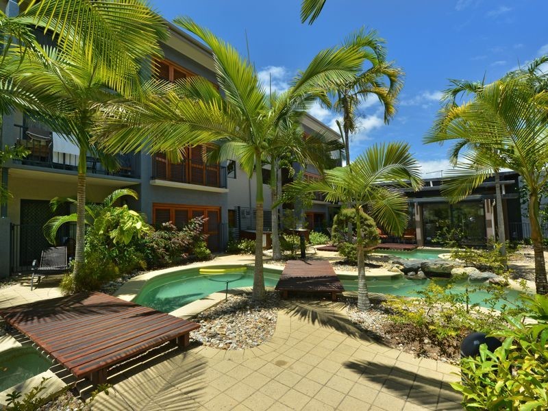 1105 & 1106/3 – 11 Water Street, Cairns QLD 4870