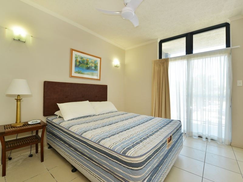 1105 & 1106/3 – 11 Water Street, Cairns QLD 4870