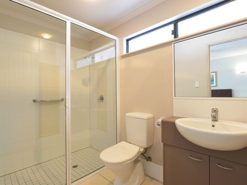 1105 & 1106/3 – 11 Water Street, Cairns QLD 4870