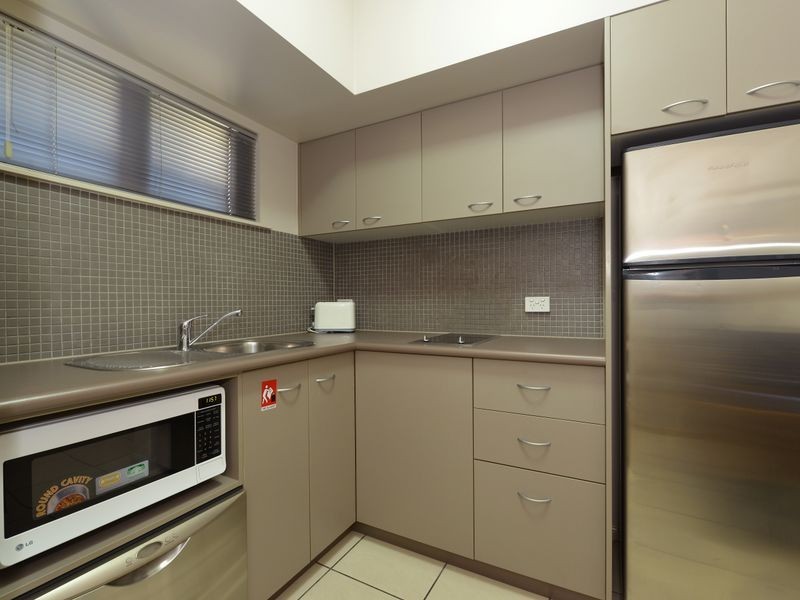 1105 & 1106/3 – 11 Water Street, Cairns QLD 4870