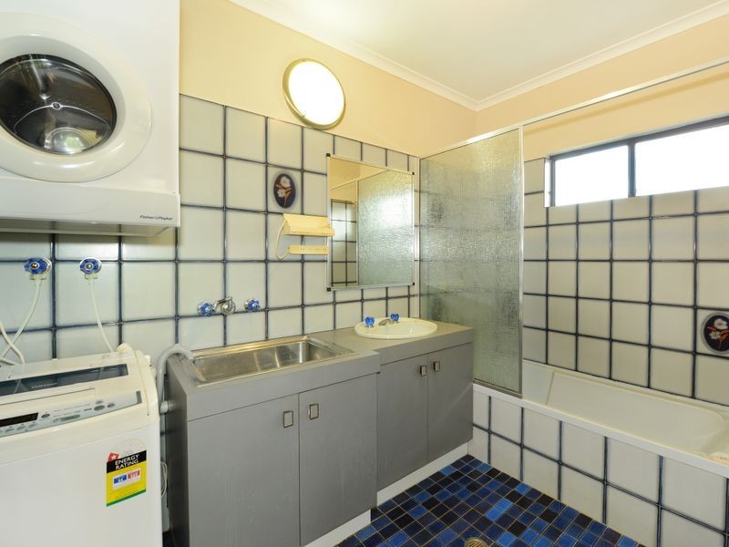 4/11 Mintaro Crescent, Woree QLD 4868