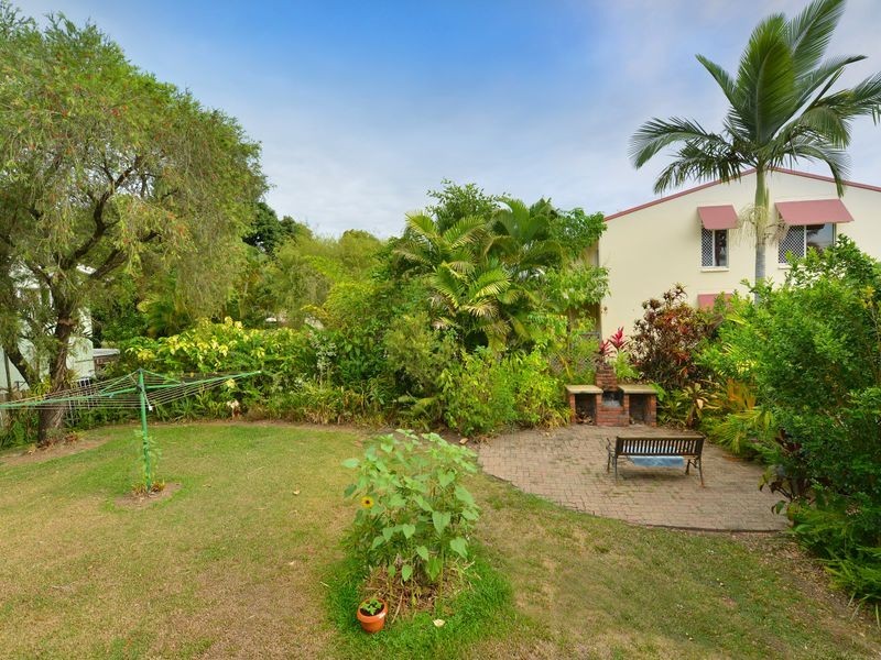 4/11 Mintaro Crescent, Woree QLD 4868