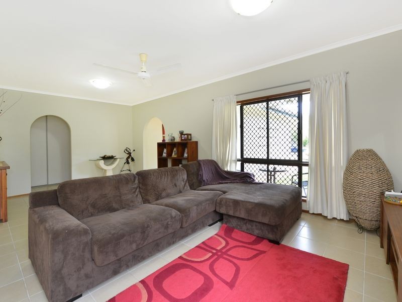 22 Shannon Drive, Woree QLD 4868