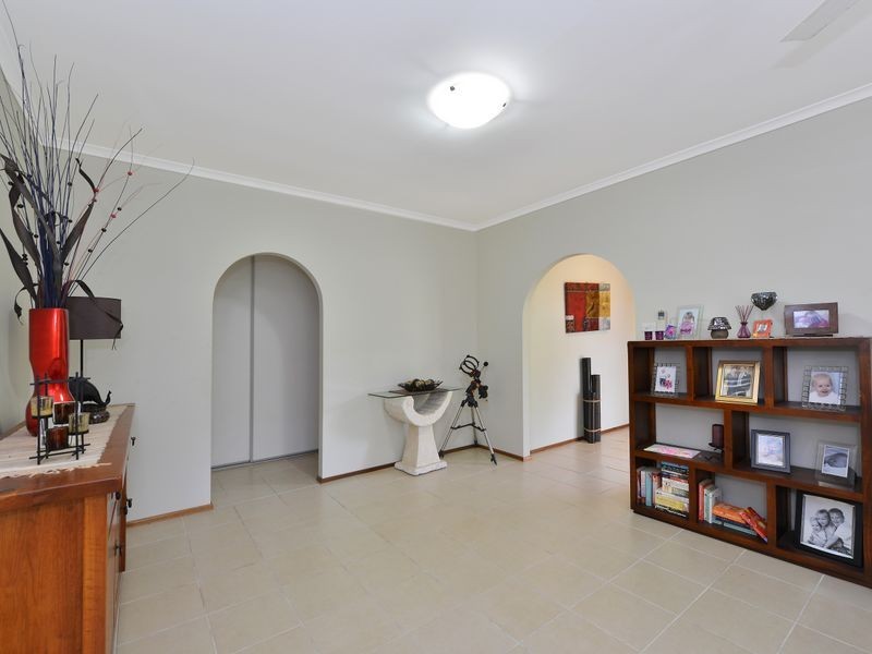 22 Shannon Drive, Woree QLD 4868