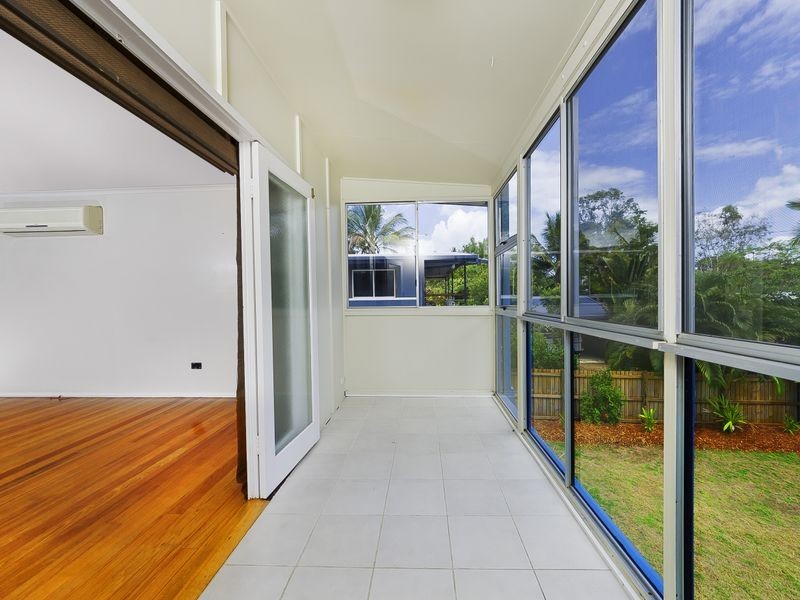 12 Guava Street, Holloways Beach QLD 4878