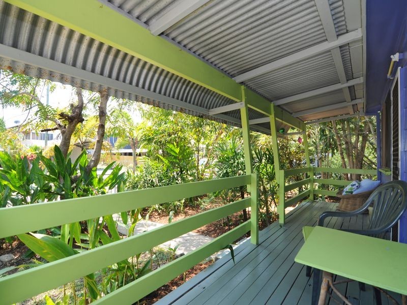 53 Marshall Street, Machans Beach QLD 4878