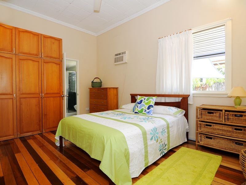 53 Marshall Street, Machans Beach QLD 4878