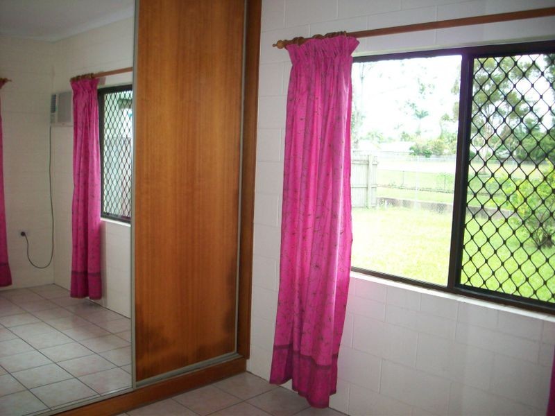 Whitfield QLD 4870