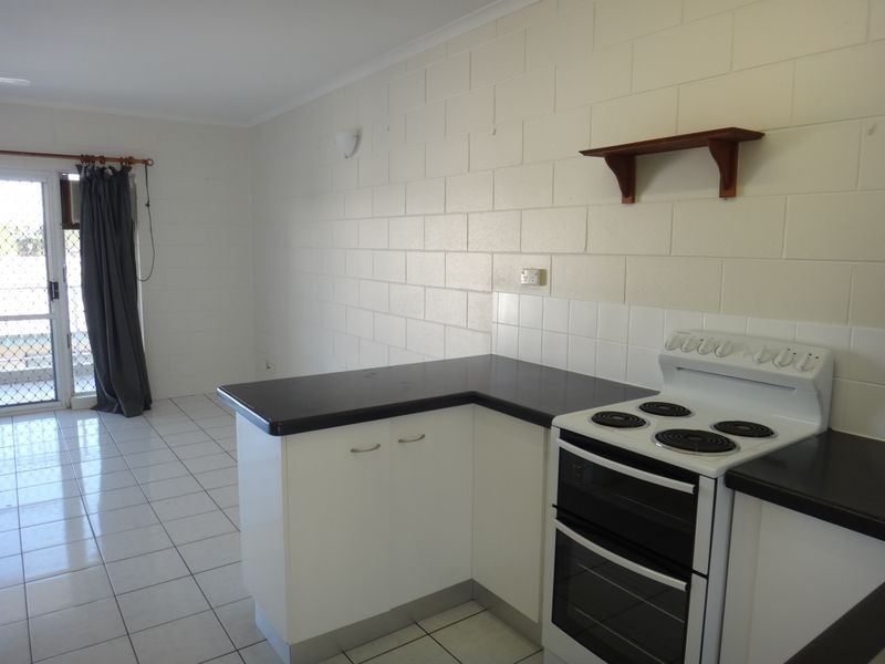 9/2 Mayers Street, Manunda QLD 4870