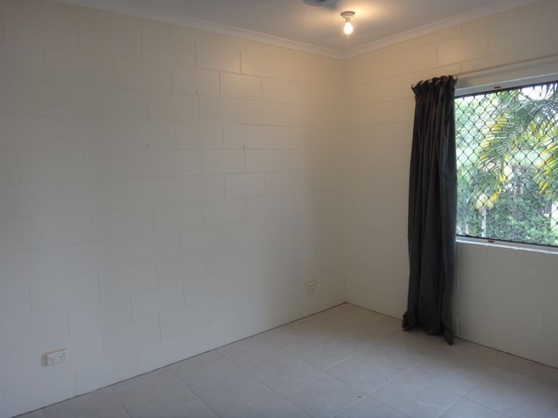 9/2 Mayers Street, Manunda QLD 4870