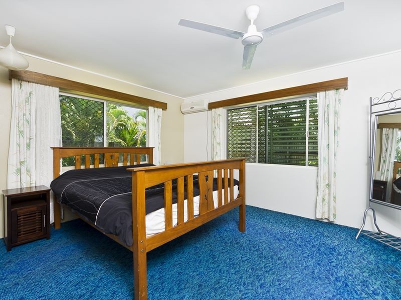 32 Grogan Street, Westcourt QLD 4870