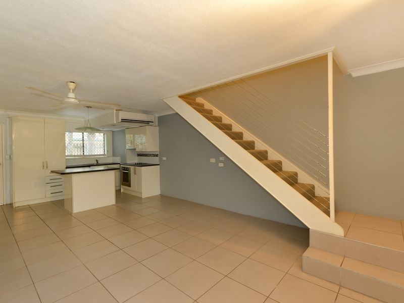 11/350 Sheridan Street, Cairns North QLD 4870