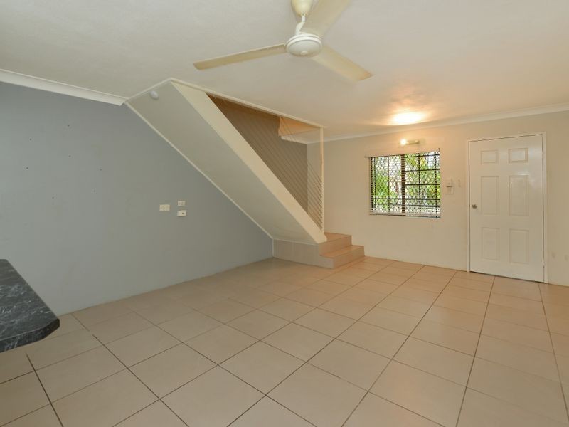 11/350 Sheridan Street, Cairns North QLD 4870