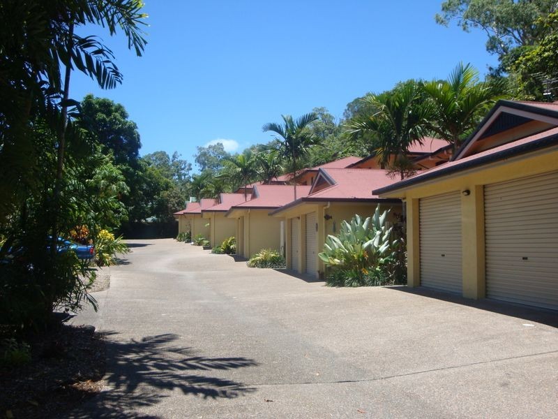 Stratford QLD 4870
