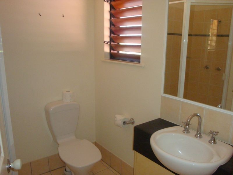 Stratford QLD 4870