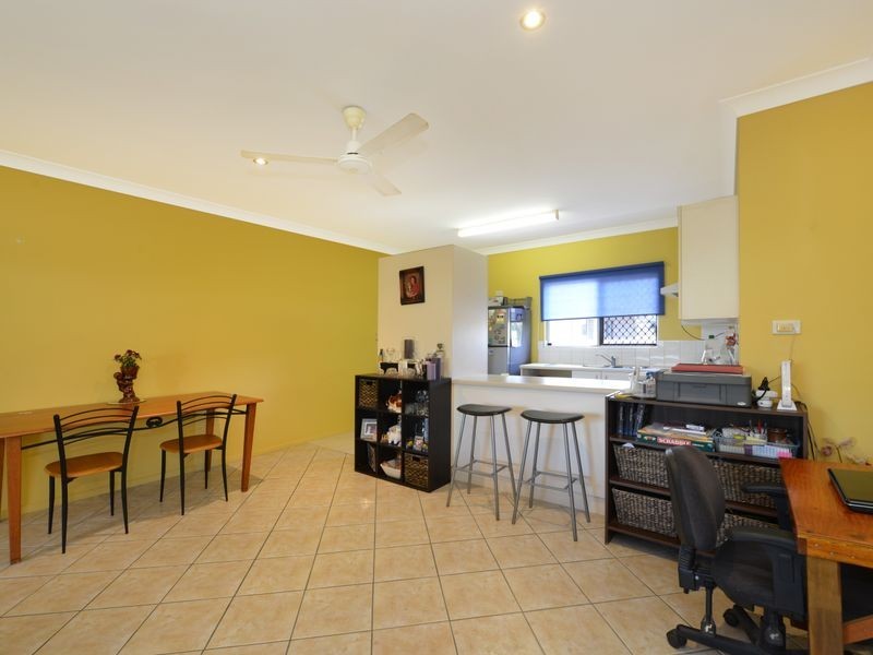 10/15 Grantala Street, Manoora QLD 4870