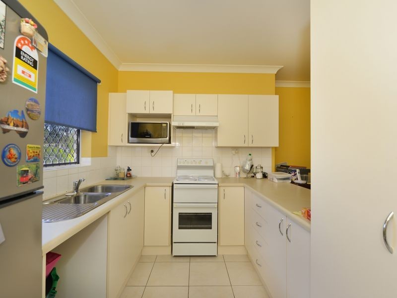 10/15 Grantala Street, Manoora QLD 4870