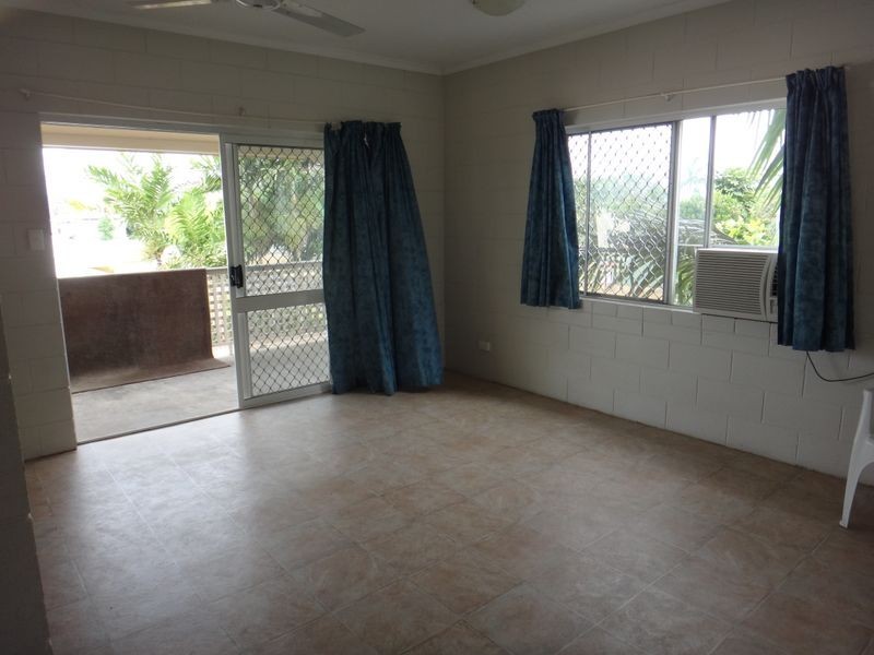 10/7 Charlotte Close, Woree QLD 4868