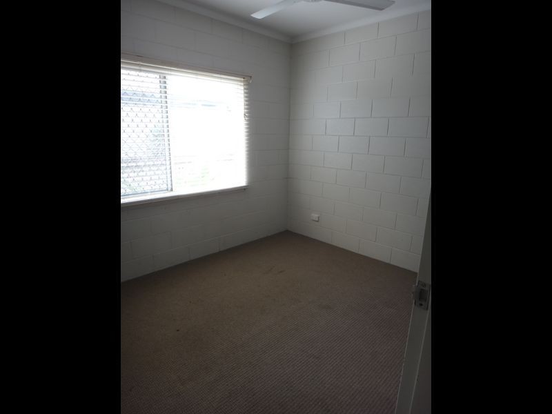 10/7 Charlotte Close, Woree QLD 4868