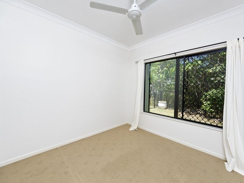 9 Quartzborough Promenade, Trinity Park QLD 4879