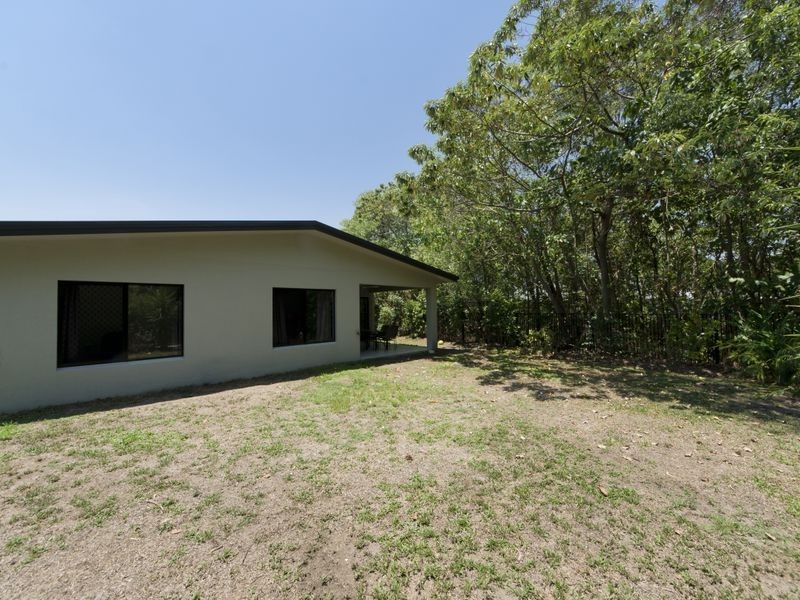 9 Quartzborough Promenade, Trinity Park QLD 4879
