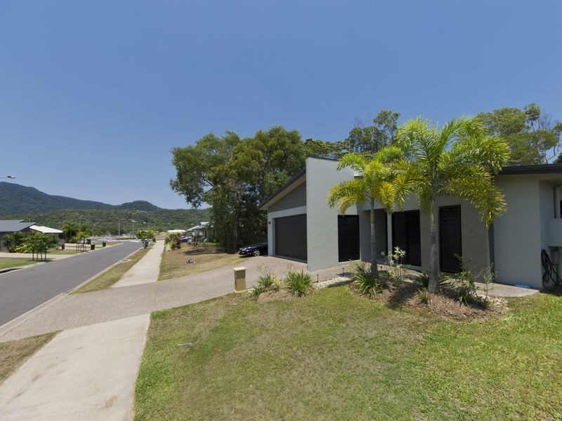 9 Quartzborough Promenade, Trinity Park QLD 4879