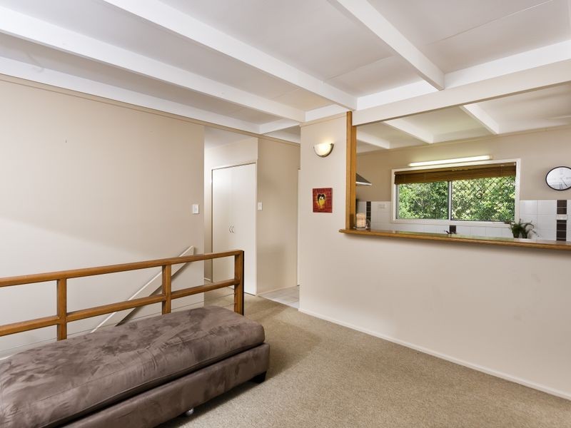 2 -4 Duignan Street, Whitfield QLD 4870