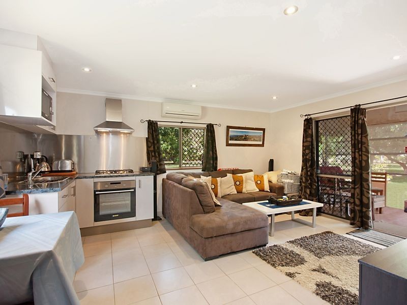 52 Mission Road, White Rock QLD 4868