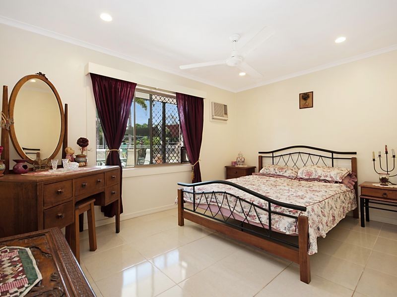 52 Mission Road, White Rock QLD 4868