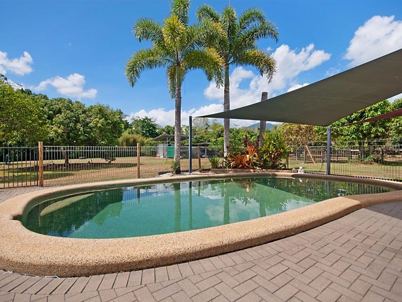 52 Mission Road, White Rock QLD 4868